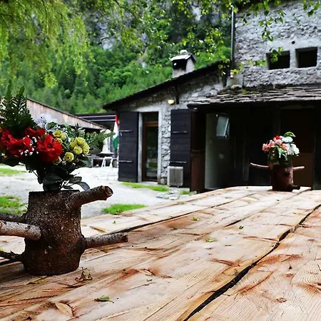 Rifugio Mello Bed & Breakfast